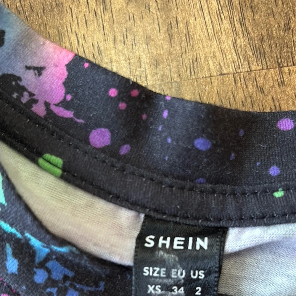 SHEIN Multicolor Patterned Fabric-splatter paint pattern